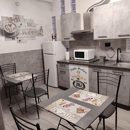 Roma Tourist Lease Hotel อาชิเลีย ภายนอก รูปภาพ